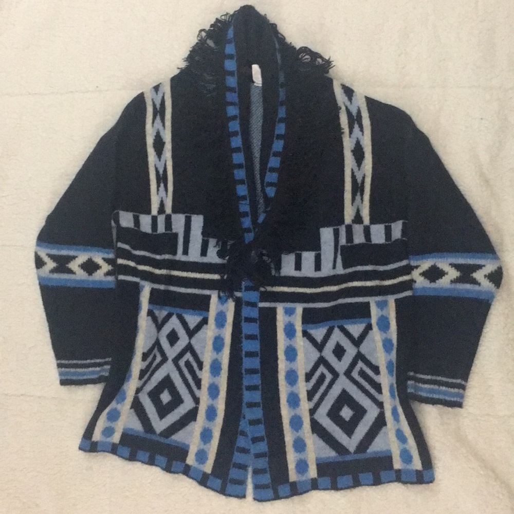 Aztec H&M cardigan with fringe